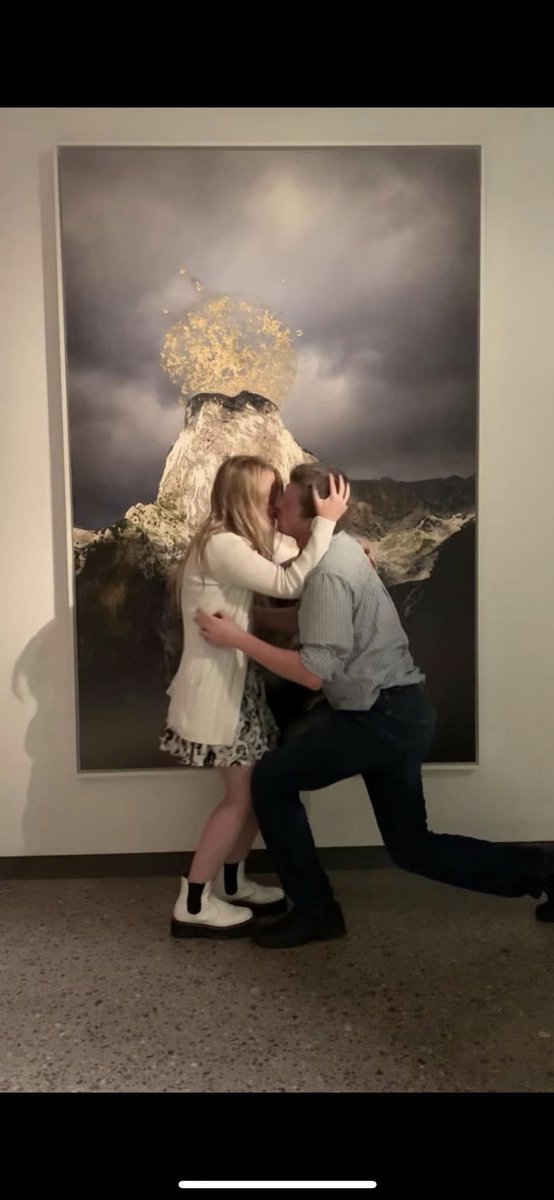 TraderJodi's tweet photo. Oh btw we got engaged in June. 🥰
For once Facebook knew something first. https://t.co/FXlAb0CGmk
