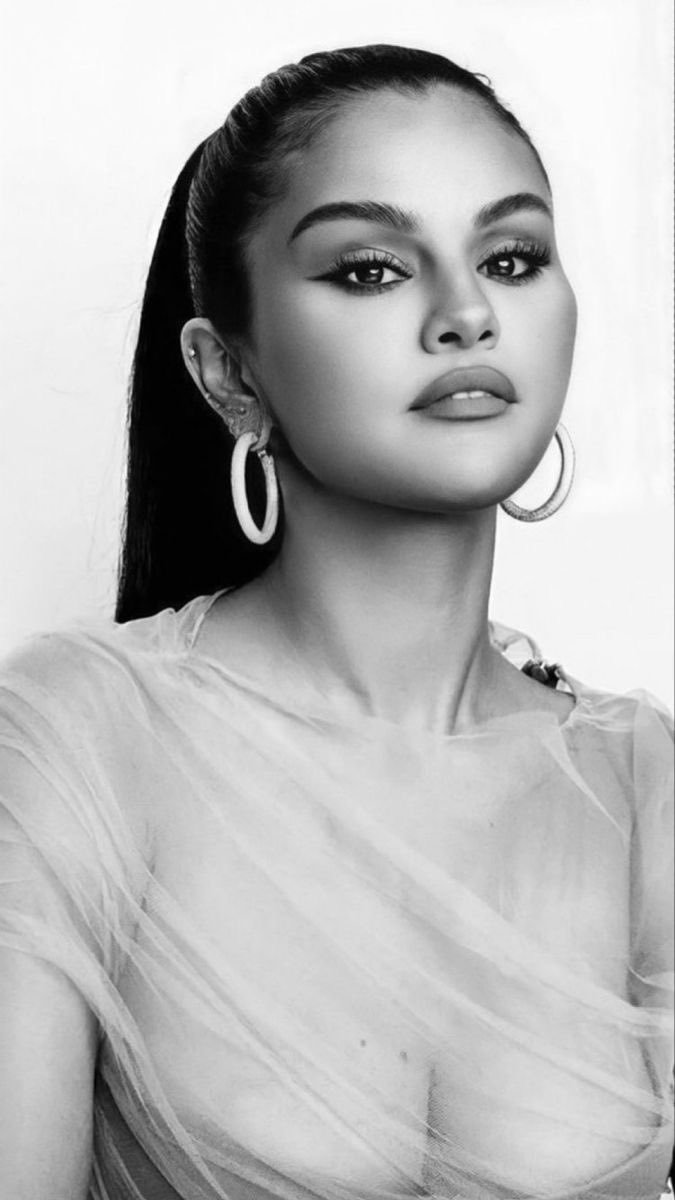 DomQueenSelenaX's tweet photo. I am 🔥🔥🔥 https://t.co/K2cHEsYMlL