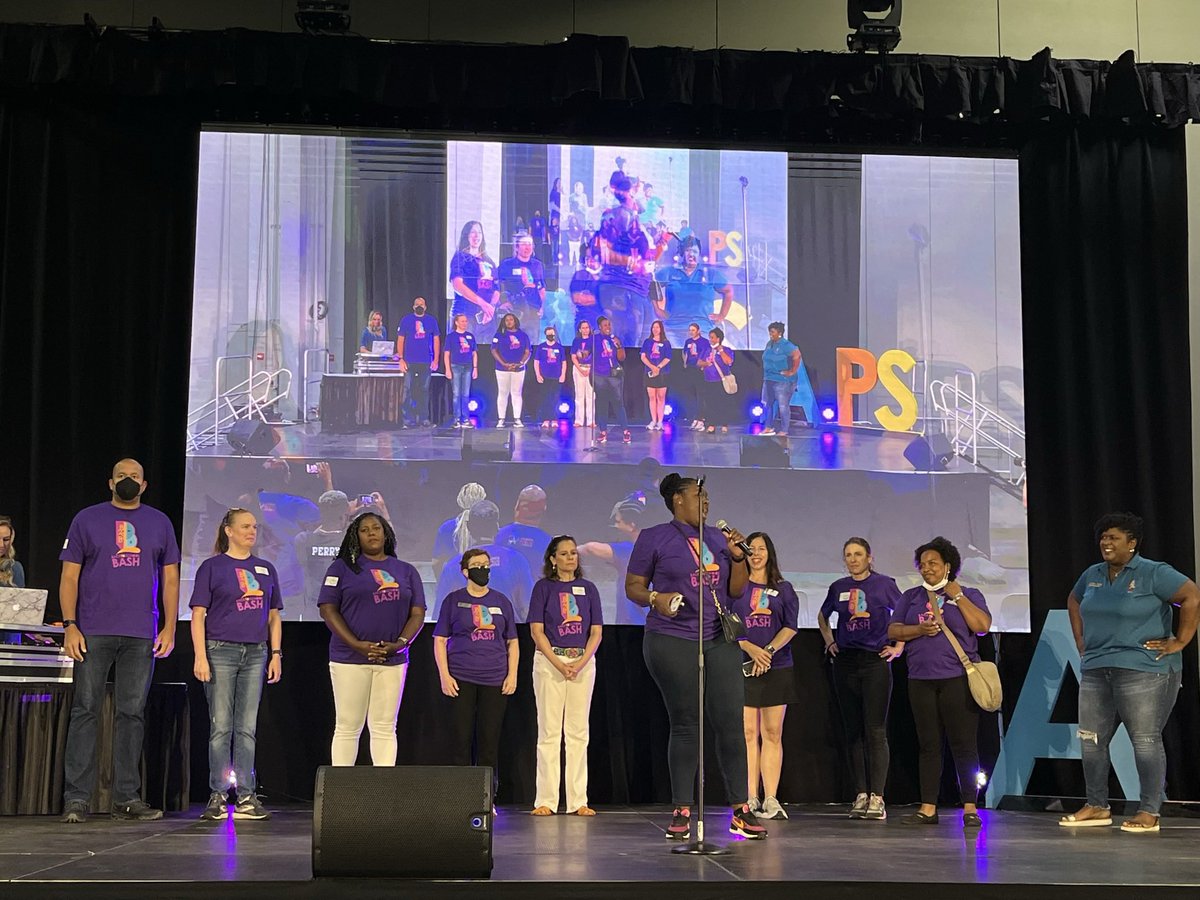 The #APSBash was a success!! #GORams #dthoward #apsconnected #apsleaders #wereabigdealperiod #atlantapublicschool @DrLisaHerring