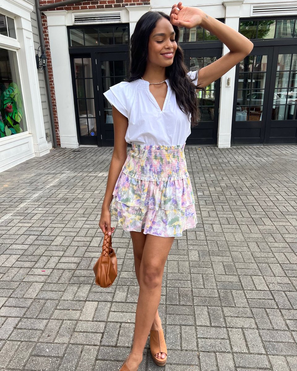 POV: the group chat wants to see your new outfit 🤩
.
.
.

#newarrivals #shophandinpocket #summerstyle #taptoshop #shopsmall #shoplocal #handinpocket #newarrivalsdaily #atlanta #boutique #howwestyle #blackowned