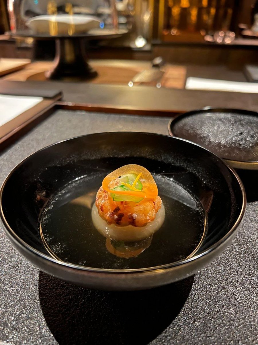 ChadSingleton16's tweet image. I'm going to start eating🤪