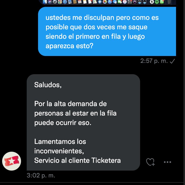 DronikOfficial's tweet photo. Esto no es ilegal? para que entonces hacen una fila e identifican a uno con números y todo eso. 🤨@dacoatufavor @ticketera https://t.co/uaMibu9dAh
