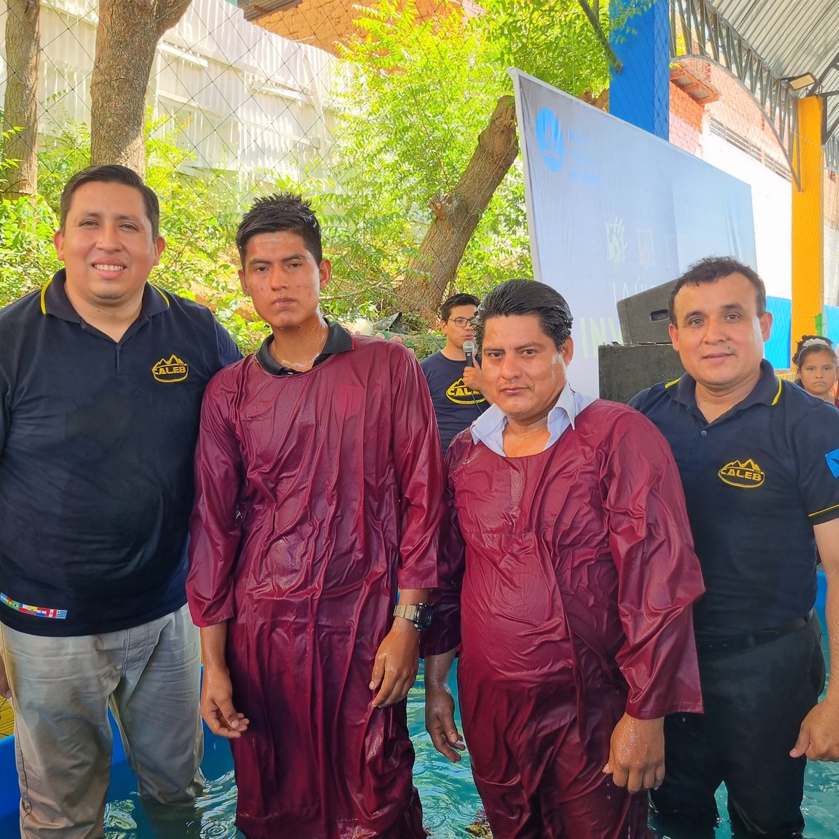 JoseUrciaCarlos's tweet photo. [UTCUBAMBA] Gran cierre Caleb en #DMUtcubambaC con los equipos #Calebs del distrito de Huaura. Esta tarde decenas de personas aceptaron a Jesús como su único Redentor. #MisiónCaleb2022 #YoVoy https://t.co/4zOOoTcyii
