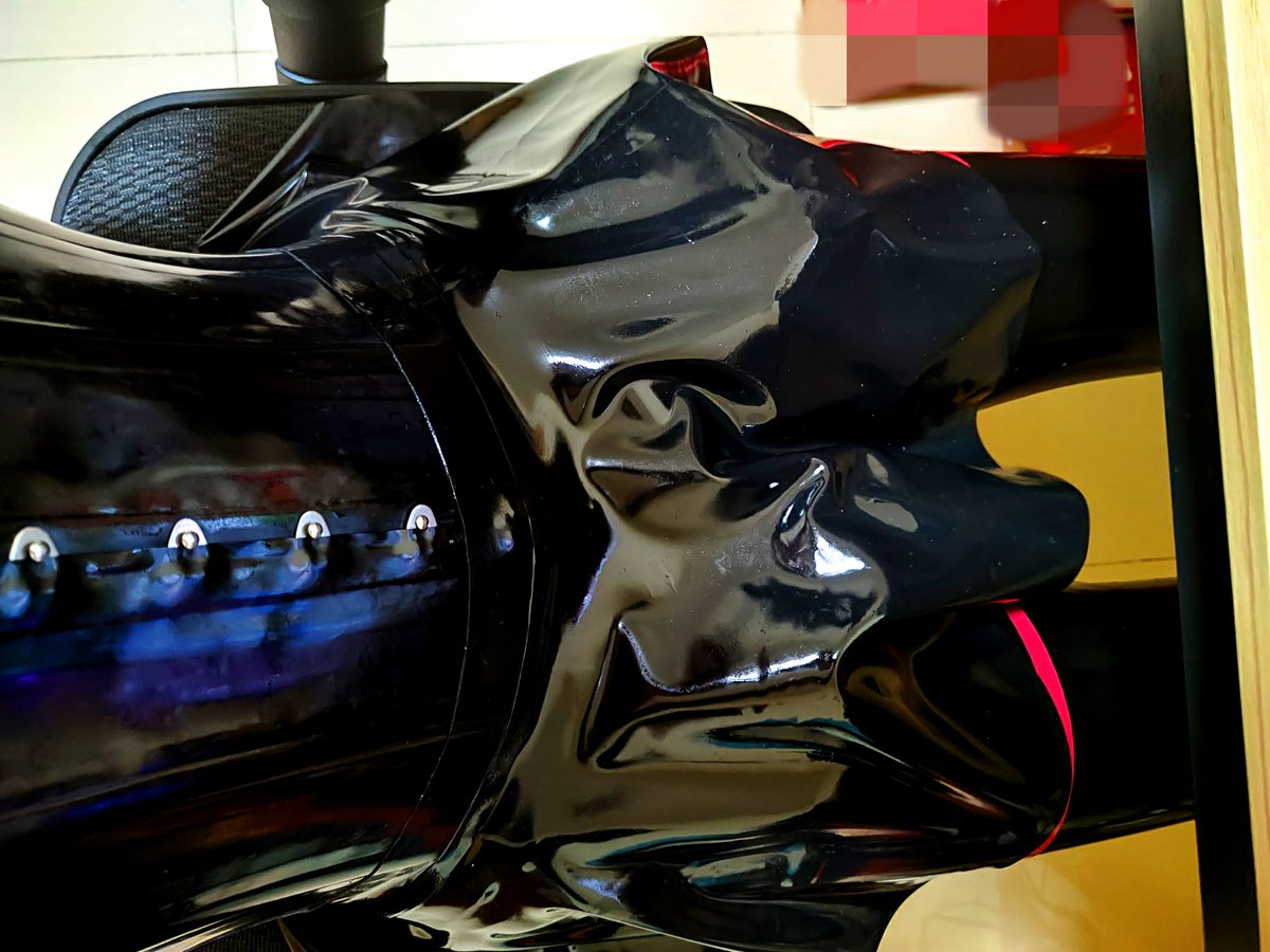 BillyM_1996's tweet photo. 星期六~ 新胶衣~
Saturday~🎶🎶🎶 new suit!
#fetish #kigurumi #catsuit #latex #bondage #selfbondage #fetish #zentai https://t.co/TE7DZODQ6B