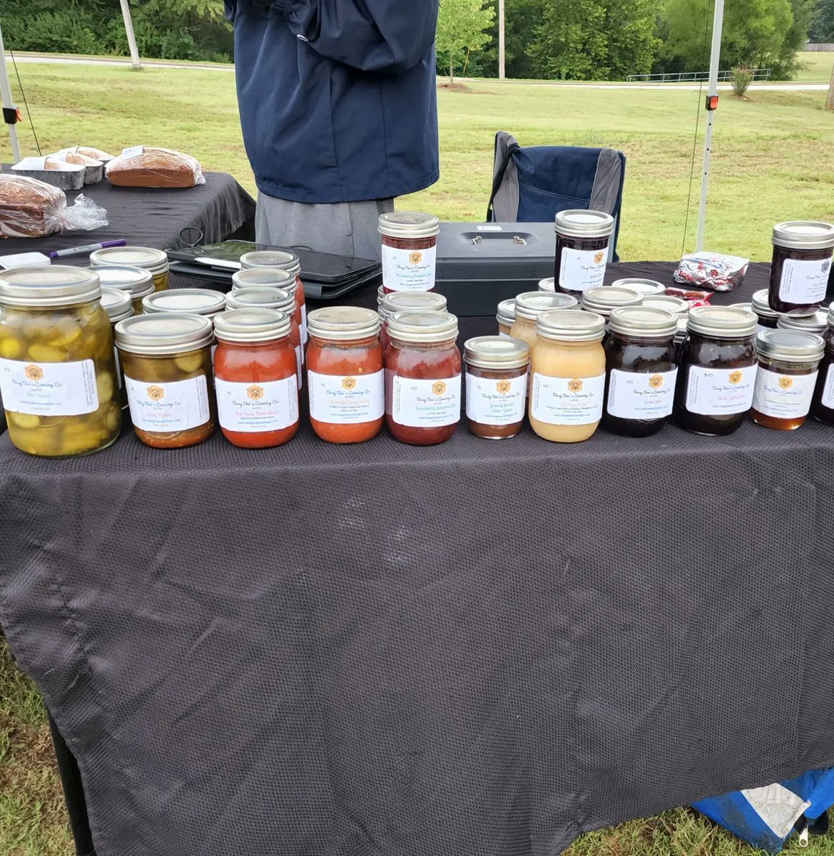 BusyBeesNWA's tweet photo. The farmers market is open! The rain held off. We have some produce, jam, bread, crochet items, and nail grindings for the pups! We will not be doing hot dogs today. https://t.co/l8YHsz905n