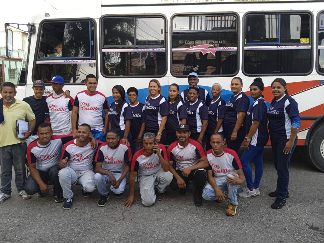 Alc_PazCastillo's tweet photo. #ENTERATE La Selección de Paz Castillo Adulto Femenino y Masculino viaja al Zonal de Bolas Criollas en #LTQS gracias al apoyo del Alcalde @VictorJ_PSUV #BricomilesPorAmor @NicolasMaduro @HectoRodriguez @cardilloromero @MervinMaldonad0 @Mppjd_ https://t.co/vB6AWE31vM