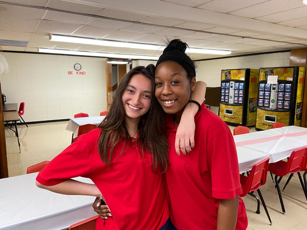 cetusa's tweet photo. We engage daily to promote and encourage a lifelong journey of global peace and understanding. International Friendship Day seems the perfect representation of CETUSA's commitment to our work in student exchange. 
https://t.co/xA8Xjn6Nc7
#CETUSA #InternationalFriendshipDay https://t.co/zRLVkWBL52