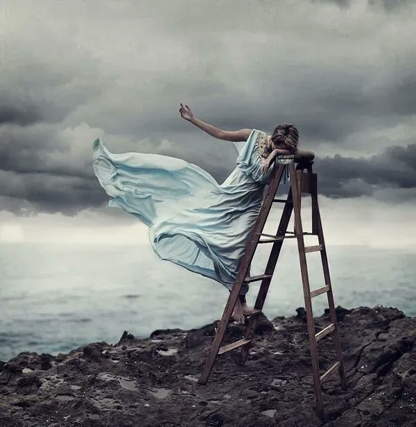 Your time is limited, so don't waste it living someone else's life. 
-Steve Jobs
#writing #amwriting