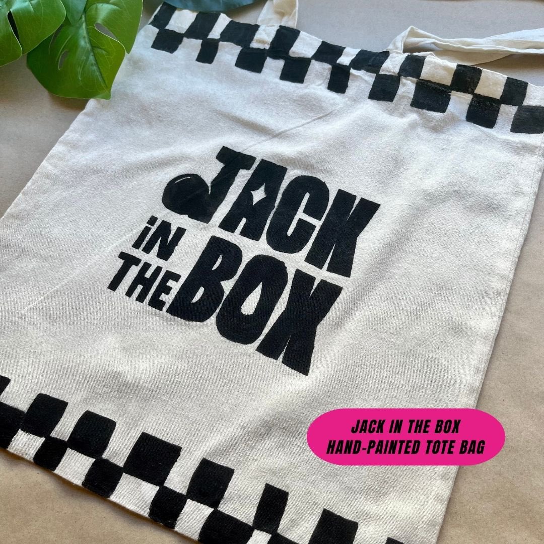 thea_studio_'s tweet photo. 🃏 These are the goodies included in the bundle, but you can also get them separately!
#JackInTheBox #jhopeAtLollapalooza #jhope_MORE #jhope_Arson #HOBIPALOOZA #wtsbts #fanmadebts #jhope #jhopeforlollapalooza #HobiPaloozalsComing https://t.co/Ig1xG9hBrM