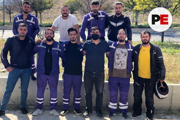 pensendeyiz's tweet photo. 📢 Çayyolu #getir Kuryeleri kazandı!
Birkaç gündür yoğun mücadelelerin sonucunda talep edilen zam oranını Getir yönetimi kabul etti.
"Haklı olduğumuz davada başarıya vardık. Hiçbir şekilde pes etmedik, savaştık hakkımız olanı aldık”
@GetirKuryeleri
👇
https://t.co/mllXUPqnQC https://t.co/aIvpsVaocb
