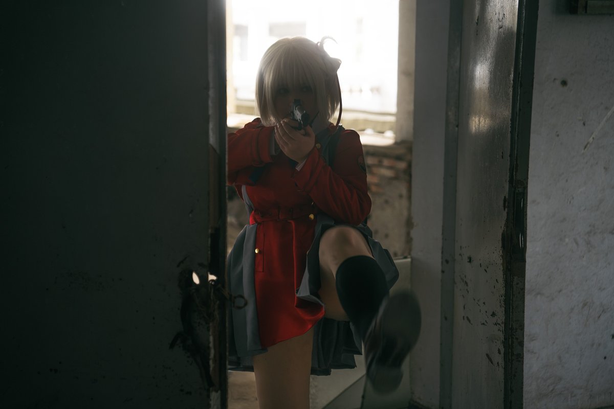 chunlanlanlan's tweet photo. ——歴代最強のリコリスについて
🌹：@cx6lc0
📷：僕
#リコリコ　#リコリス·リコイル 
#錦木千束 　#コスプレ https://t.co/0Ab0tzKjRD