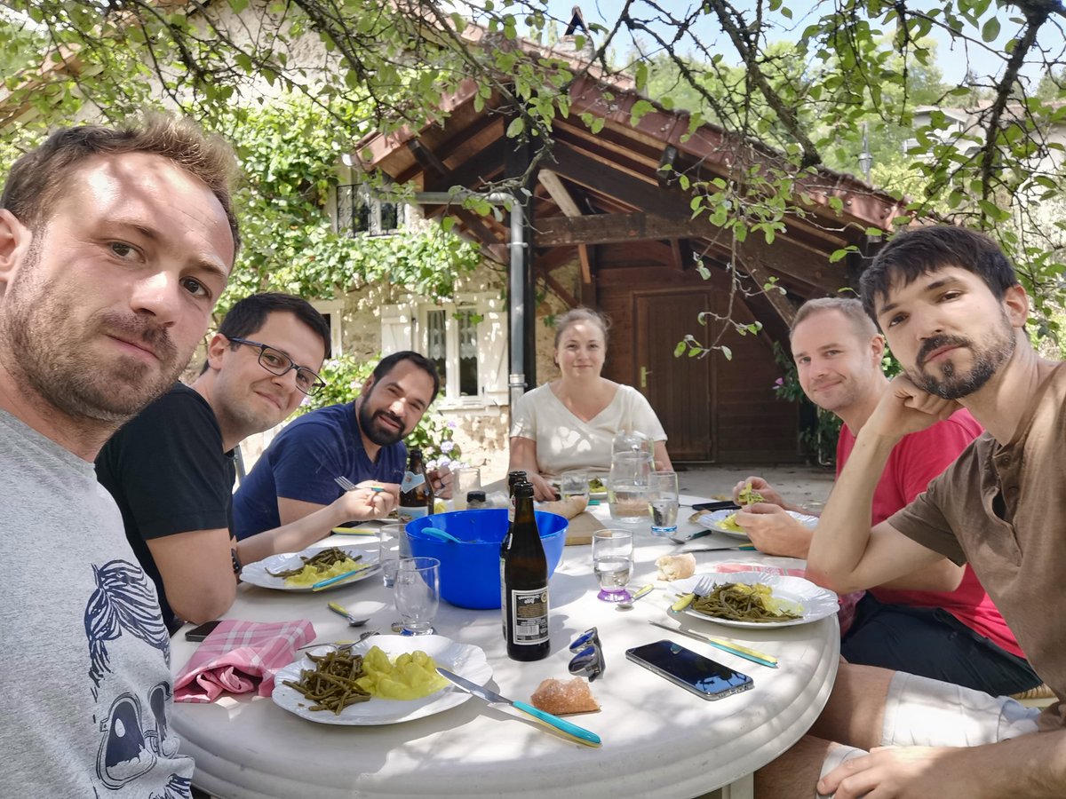 Une belle résidence en Limousin commence cette semaine !!! 🎶
cc @AdrienBesse