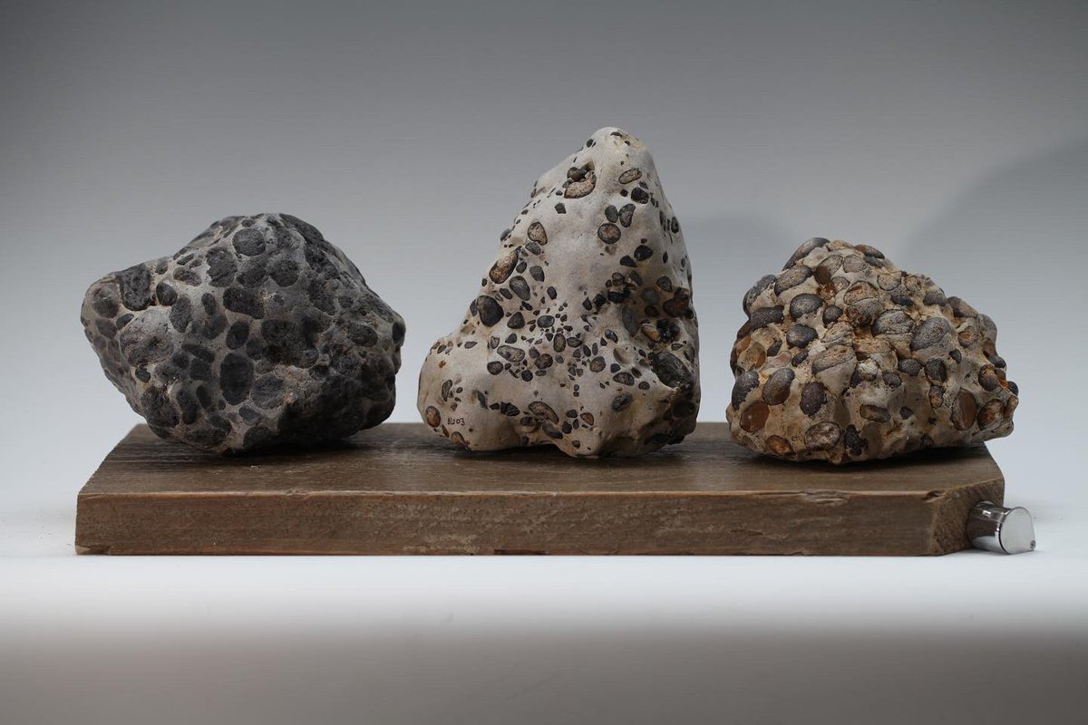 billiebondscul1's tweet photo. Who else loves a conglomerate? #puddingstone #geology #deeptime #EXTRACTION #climatechange https://t.co/GgEMslJebB
