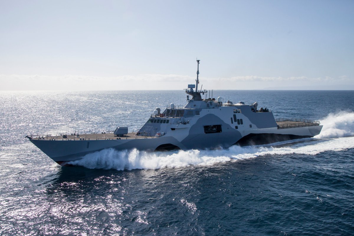defence_insider's tweet photo. #UnitedStates: A Class C electrical fire broke out aboard the littoral combat ship USS #Milwaukee (LCS-5) while it was undergoing maintenance at Naval Station #Mayport, #Florida, Friday afternoon. No loss of life was reported by the US Navy.

#USSMilwaukee #LCS5 #USNavy #LCS https://t.co/UY2KmXHulI