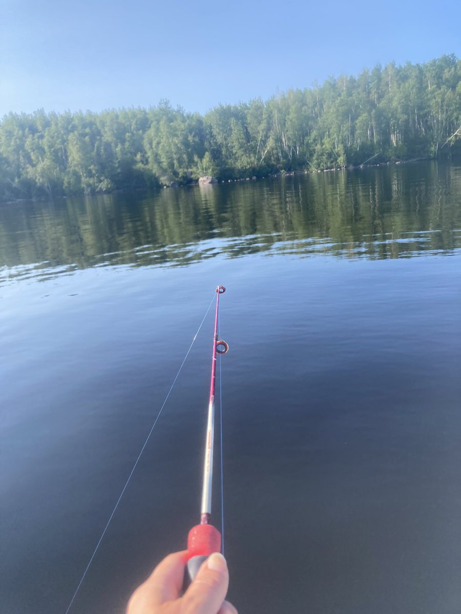 Fishing while listening to #MenopauseManifesto audiobook by @DrJenGunter is how I roll these days.