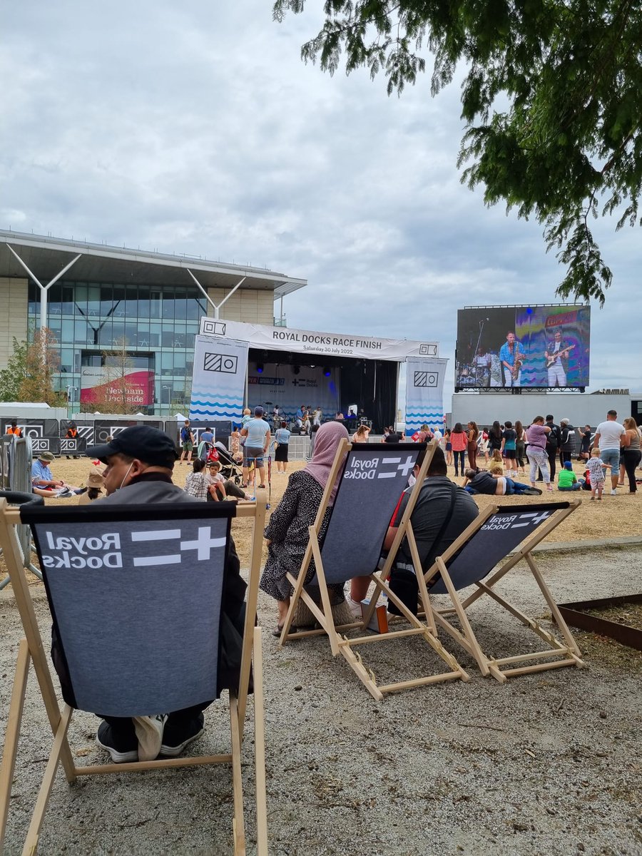 The fun continues here at the #RoyalDocks! More performances coming up on stage from <a href="/ritacampbelluk/">Rita Campbell</a> and <a href="/ParcMusic/">PARC_MUSIC</a>, ARRIVAL &amp; of course, <a href="/bettyboomania/">Betty Boo</a>, alongside more entertainment &amp; fantastic food &amp; drink. 

Bring the family, we're here until 9pm. 

#RDClipperRace <a href="/ClipperRace/">Clipper Round the World Yacht Race</a>