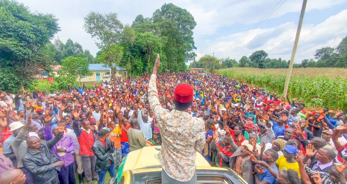 DidmusWaBarasa's tweet photo. Thank you my people from Miruri,Siuna,Chebukwabi,Nasianda and temba for the warm welcome and resolving in unison to support @WilliamsRuto @SpeakerKLusaka  @Wetangulam @Nancykibaba Sam Sichangi and yours trully the peoples servant.

#RutoThe5THPresident 
#EnoughIsEnough https://t.co/wxtxIzQvMj