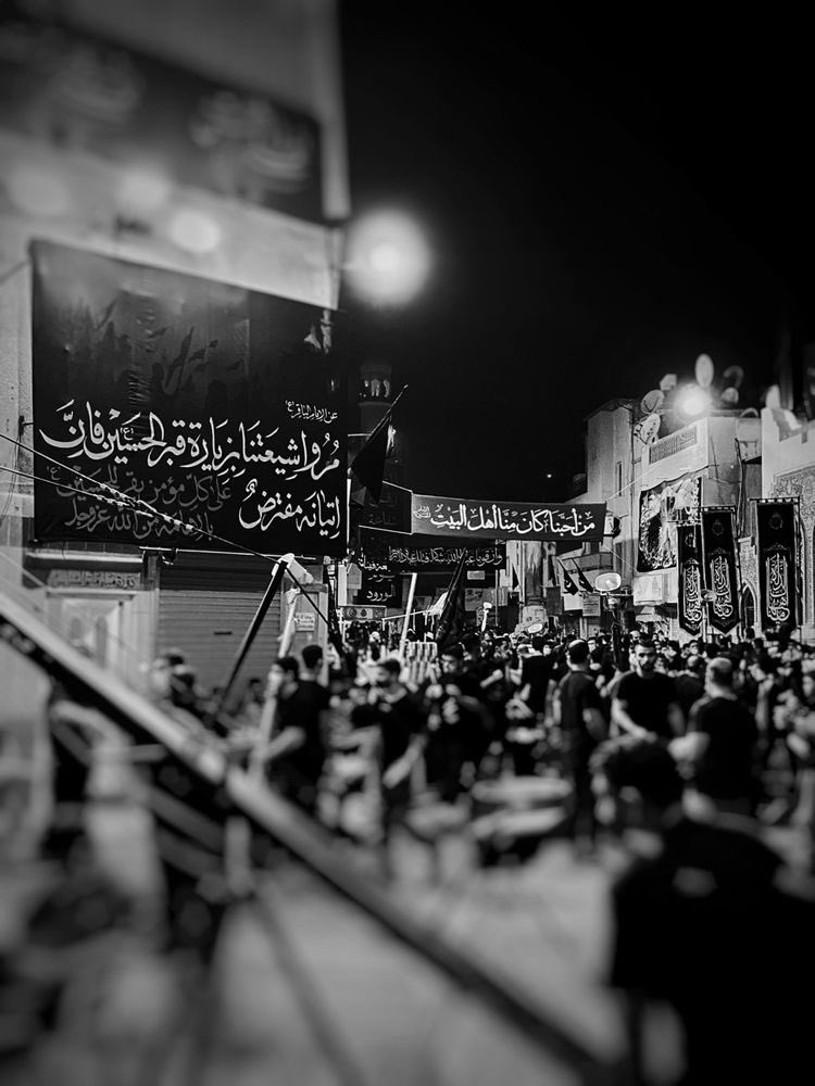 WejdanHussein's tweet photo. "يِسكت العالم بأسره ونستمع صوت الحُسين" https://t.co/HBjxaDkcBk