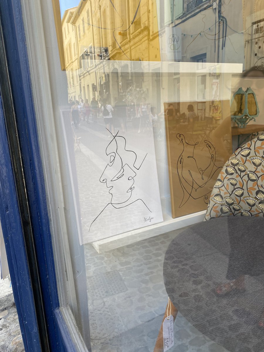quibelog's tweet photo. Oh! Ben ça alors…. Et signé et tout et tout #meclepluscopiédumonde #closedesign https://t.co/5GyVsxZPrF