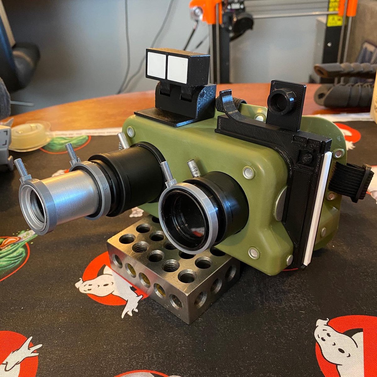 nerdyviews's tweet photo. Ecto goggles "finished" along with Podcast cosplay. 🚫👻 #Ghostbusters #EctoGoggles #3DPrinting #Cosplay https://t.co/PQnNLaJn1S