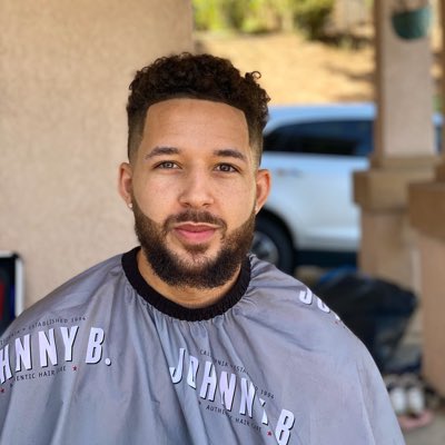 ericthomas357's tweet photo. #NewProfilePic https://t.co/PaoMWMLS5e