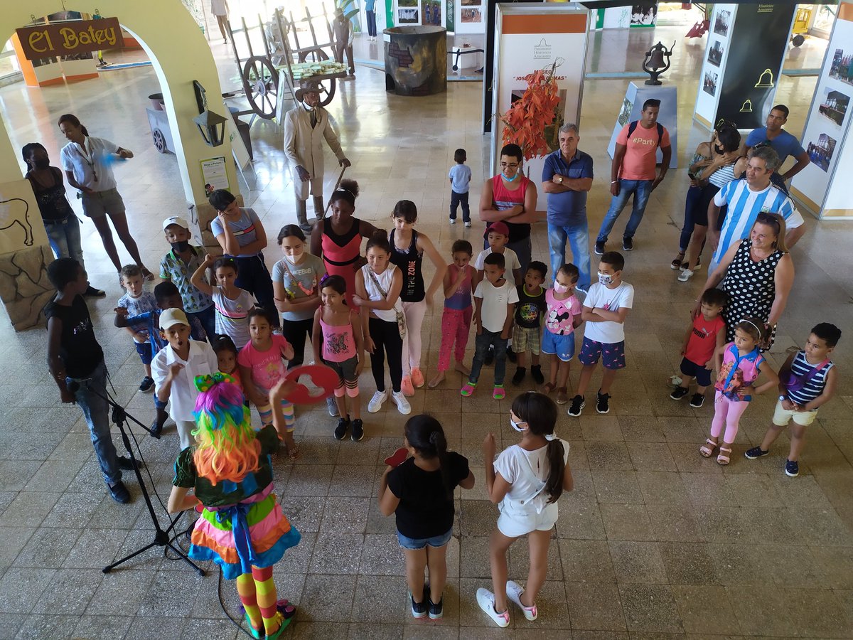 DATAZUCAR_'s tweet photo. Porque los niños son el futuro y su sonrisa mueve el mundo. Las Empresas Datazucar, INICA y ECIAZ se desarrolla actividades hoy en Expocuba para todos. #VeranoConTodos #DatazucarPresente https://t.co/Y7Uaw8eNgq