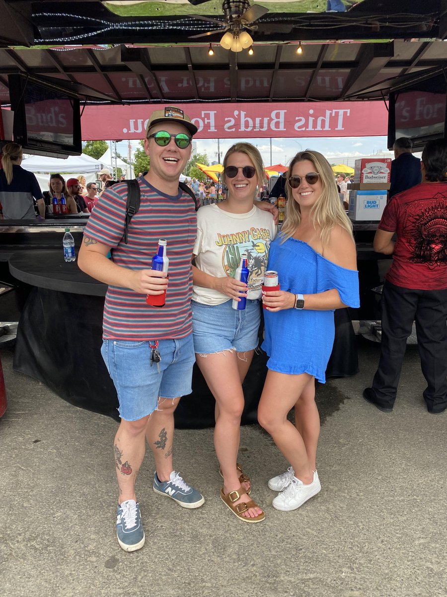 There is no better way to celebrate International Day of Friendship than with friends, BBQ, and beer. 🍺🍖🔥#denverbbqfest #bbq