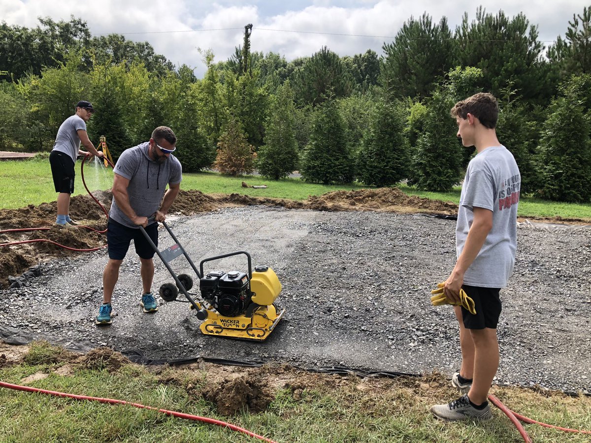 JoeAgan_EdS's tweet photo. Still rocking along. Long way to go to complete this today!  💪🏻. Isaac is working his tail off and having a great time. He even got to boss his Dad around some too. @kristyagan #eaglescout https://t.co/v9Tz1qKTtq