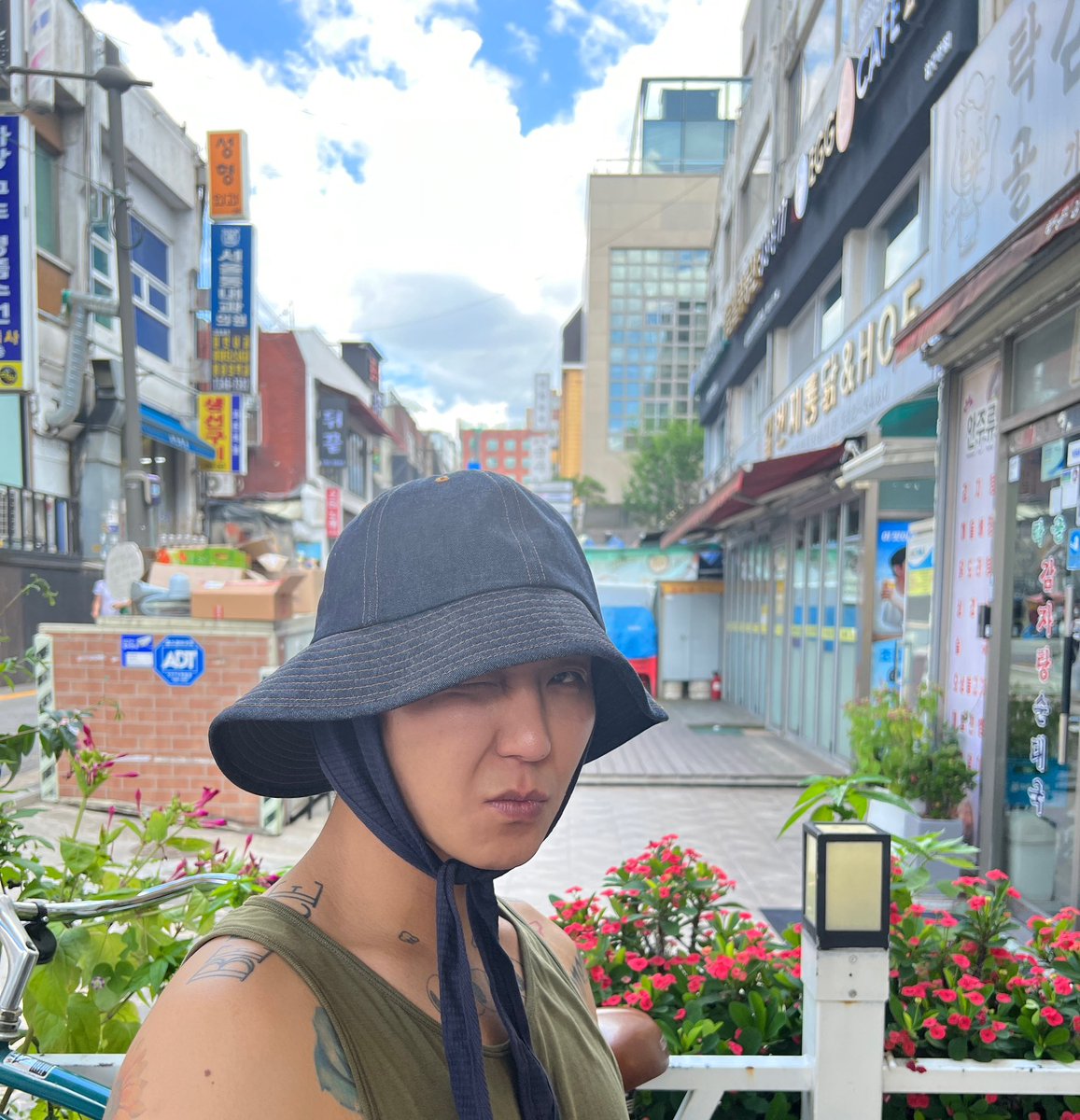 [ 220731 MINO UPDATE📷 ]
🐻 : Good night ~.<
#송민호 #MINO <a href="/official_mino_/">official_mino_</a>
