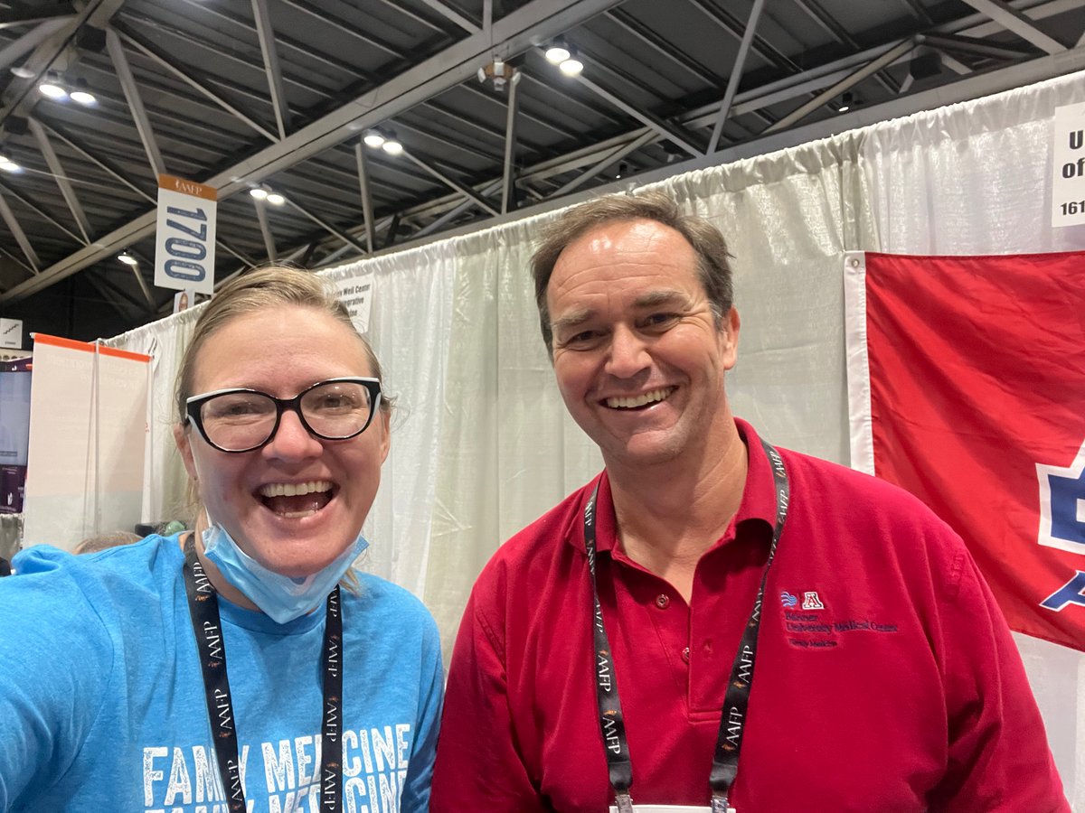 KatieHartlMD's tweet photo. Some of my favorite teachers ❤️ Wouldn’t be the family physician I am today without each of them! Love coming to National Conference particularly for seeing friends!!! #AAFPNC @SteveBrownMD #FMRevolution @JessiePettit_MD https://t.co/z8N56ciRKz