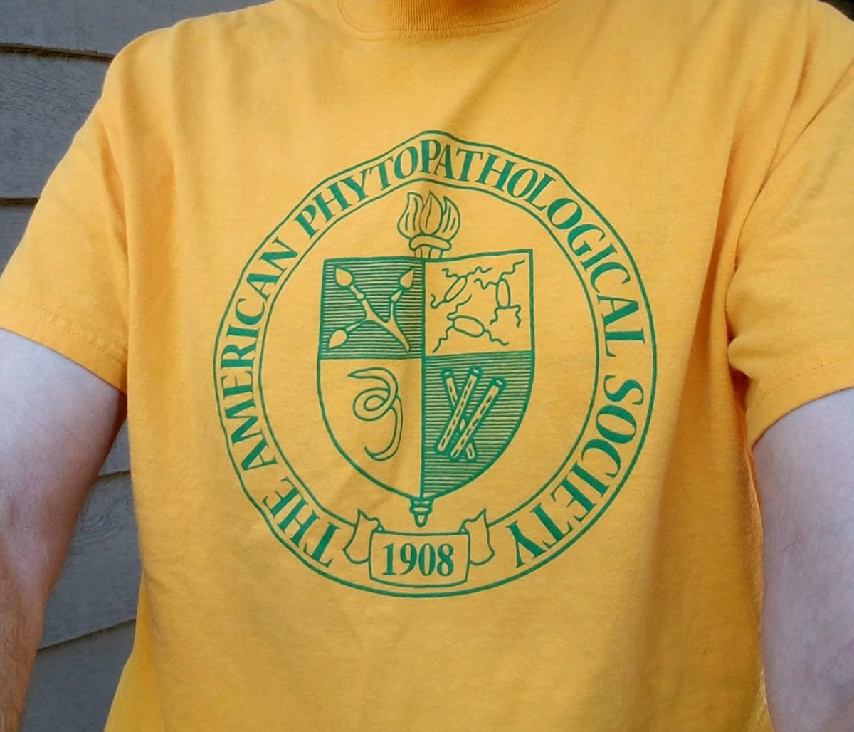 TheLarryMadden's tweet image. Excitement. #PlantHealth2022 starts in 1 week. I wonder if APS @plantdisease will have a new t-shirt this year? I am sure the classic "Big Bang Theory" shirt will be for sale again.