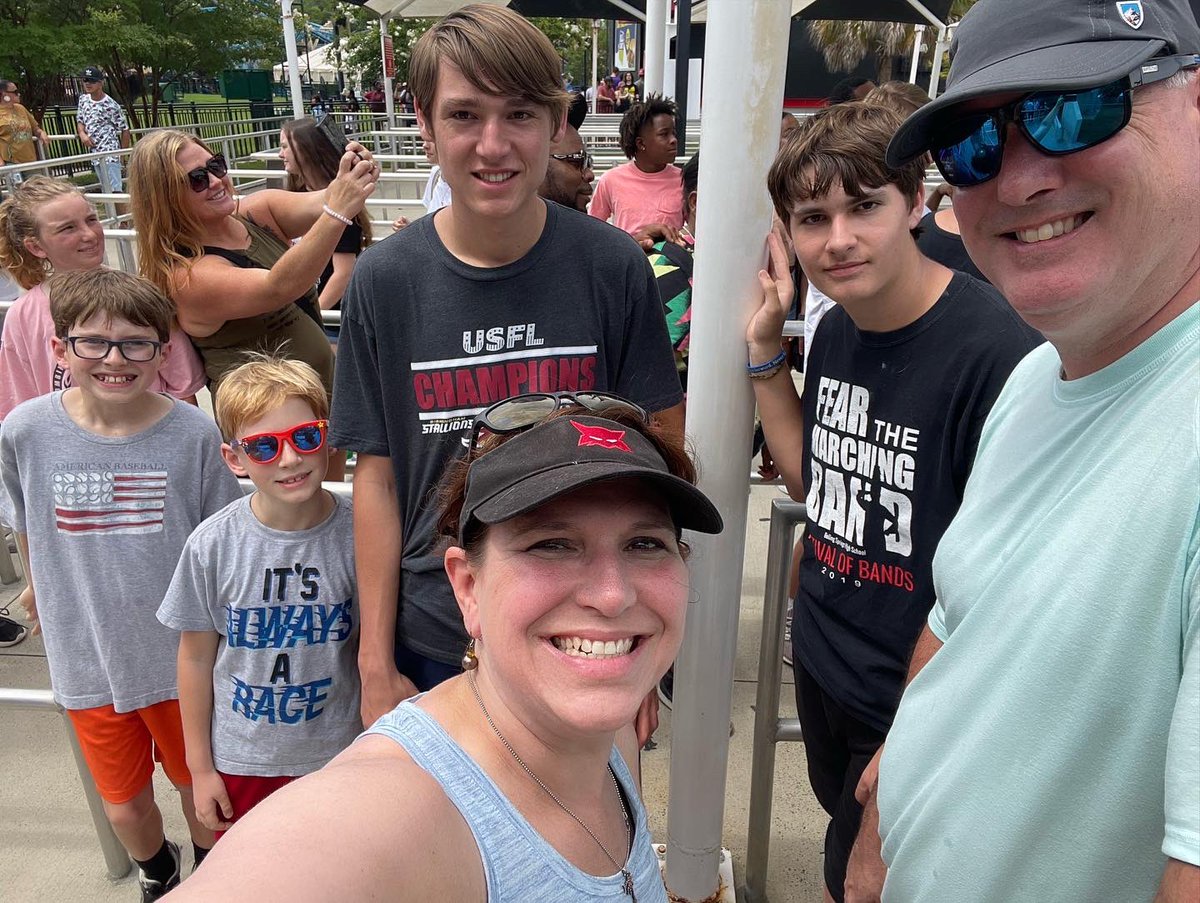 CTRTiger's tweet image. End of summer trip to @Carowinds with the Ogden cousins. 😊