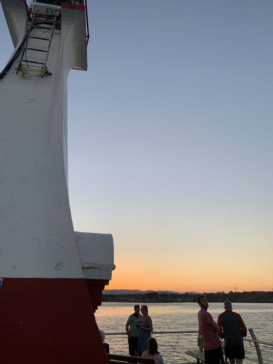 Cooling off at the breakwater in #yyj ! So grateful to live in this beautiful place ❤️
