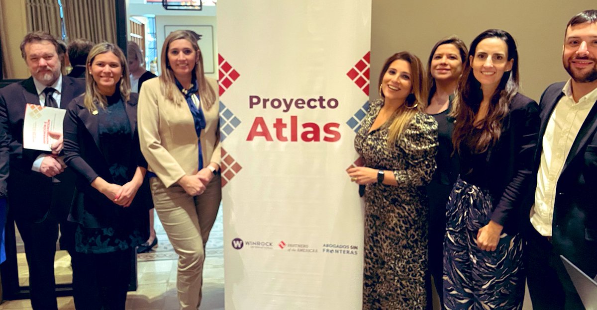 PiliROpy's tweet photo. Gracias #ProyectoAtlas de @PartnersAmerica @WinrockIntl por propiciar el #laboratorioviviente entre @PoderJudicialPY @MinPublicoPy @MDP_py @MTESS_PY y la experiencia internacional, entrenados para combatir el trabajo infantil, forzoso y la trata de NNA 💪🏽🇵🇾🇦🇷🇧🇷🇺🇸 https://t.co/vldYiD9w7c