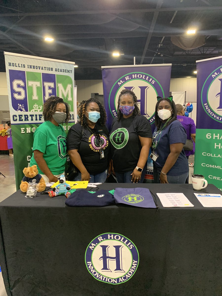 ELATurnerSmith's tweet photo. #APSBacktoSchoolBash @APSHollisCrew @apsBAMOAcademy πππ https://t.co/LnnF8emgXb