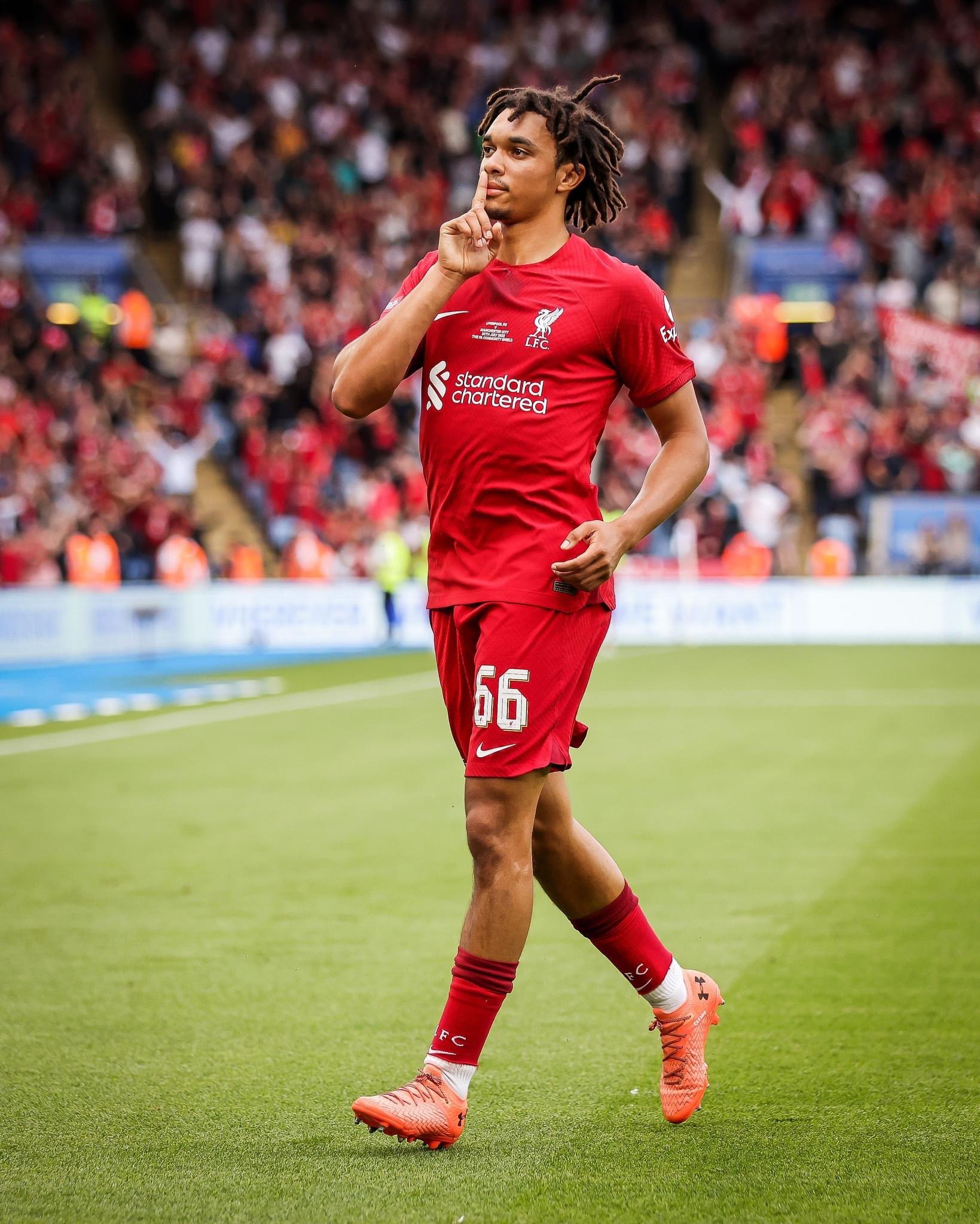 <早い者勝ち>ALEXANDER-ARNOLD 10番ジャージ supermane10 on X: 