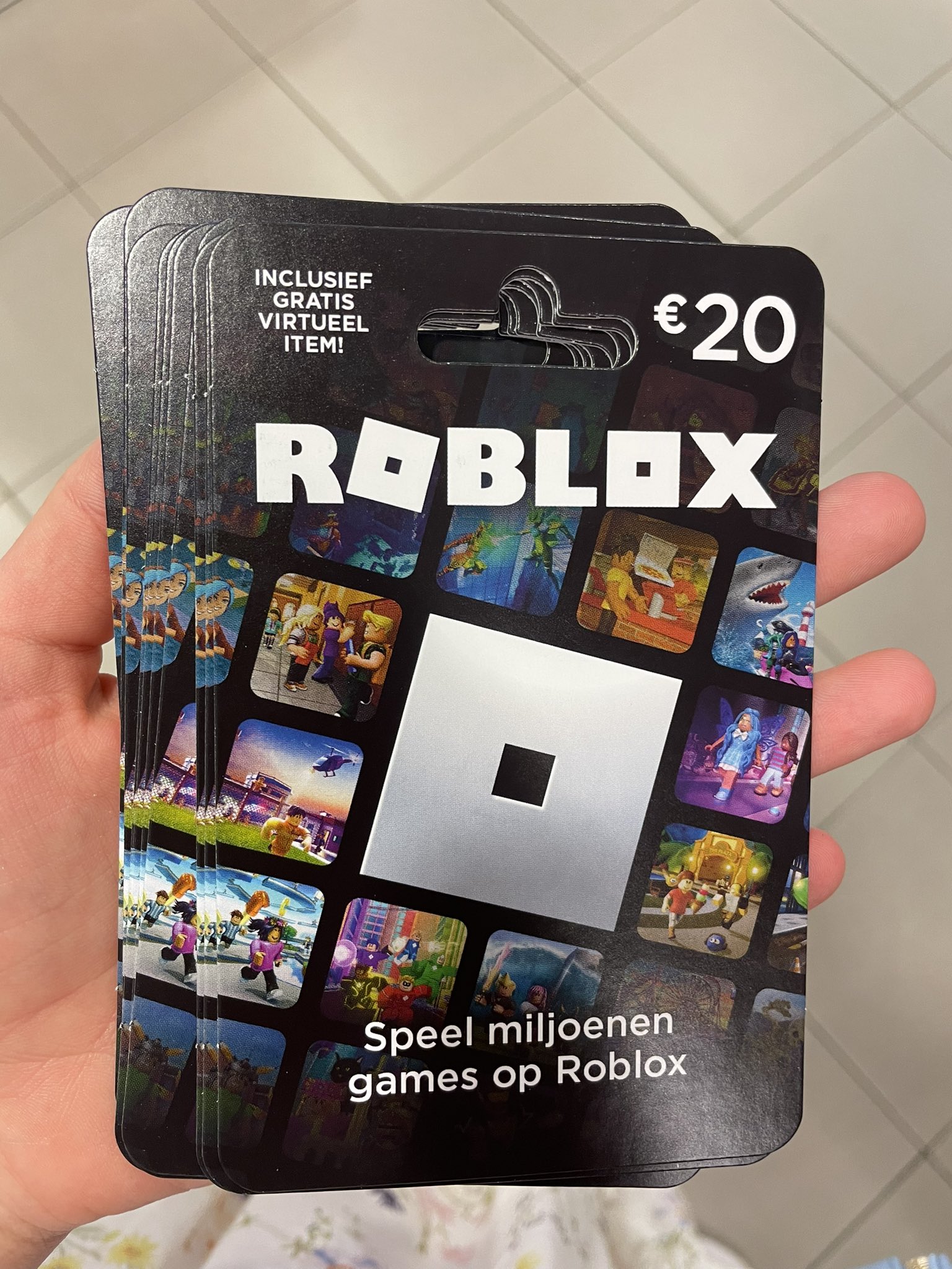 Buy Roblox 12 EUR - 800 Robux Other