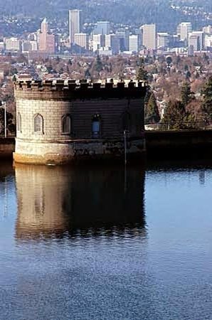 Commonwealth Skate tweet media