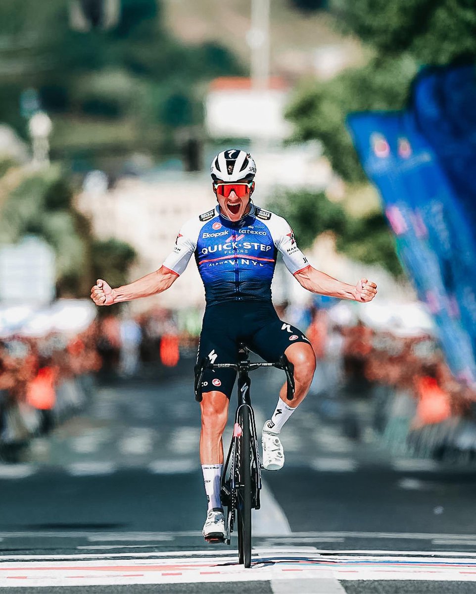 Incredible feeling to win Clásica San Sebastián for the second time!! 🏆🏆

Huge thanks to the entire team for the amazing work today, proud to finish it off!! 💙🐺 #TheWolfpack

Now full focus on the preparations for La Vuelta! 💪🏻🇪🇸