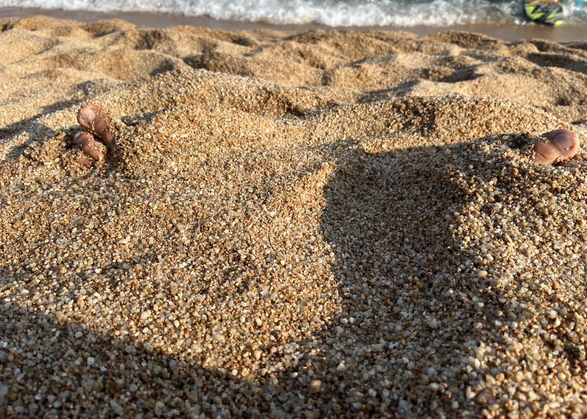 Pussypower45's tweet photo. what do you think could be under the sand?😏💦 https://t.co/2nUerqLJ2j           #onlyfanspromo #OnlyOneOf #onlyfanslatinas #Onlyfanslatinoamerica #onlyfanssouthafrica https://t.co/wwuvFjoSCJ