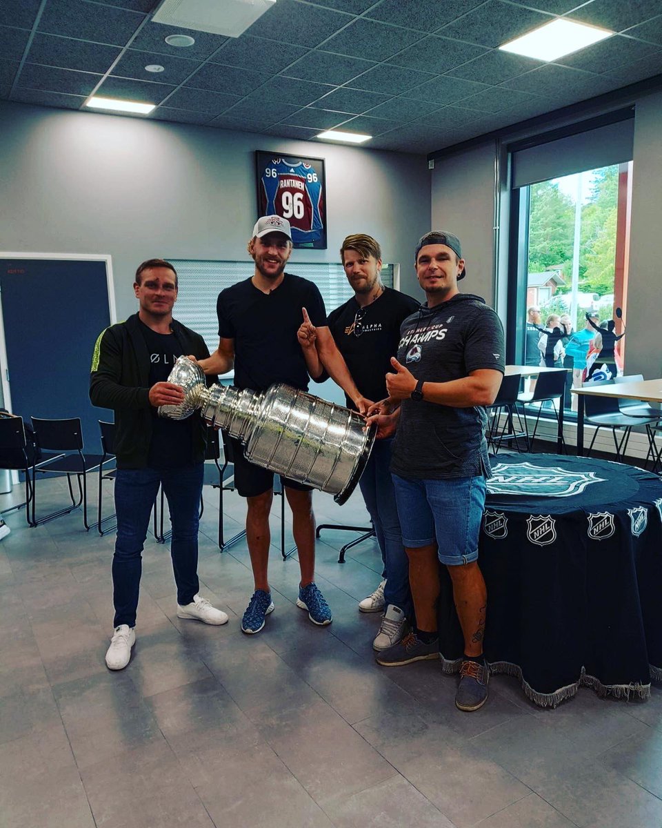 Pojat siinä

#nhl #goavsgo #StanleyCup #nousiaistenryhti <a href="/Avalanche/">Colorado Avalanche</a>