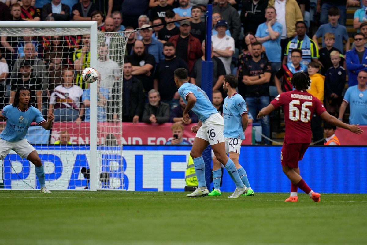 Fanatik on Twitter "😎Bu duruş ve bakışların ne demek olduğunu biliyorsunuz! Arnold 