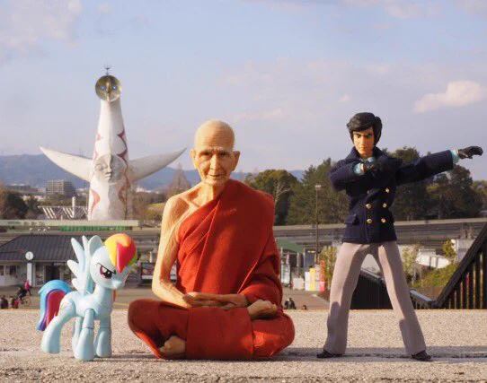 タイの僧侶フィギュア写真bot (@figure_monk) / X