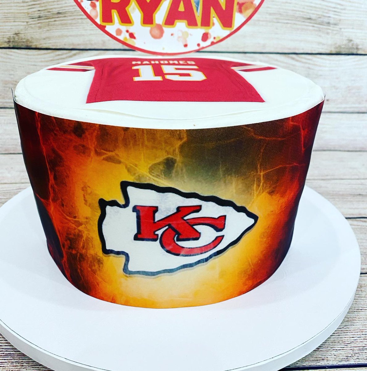 janeDubb5's tweet photo. .@PatrickMahomes, this is one of your avid fans! He wanted everything @Chiefs for his 9th birthday and his wish is to meet you at the pre-season training camp in Saint Joe on August 11th! You  are a terrific role model for young athletes! #KCChiefs #patrickmahomes https://t.co/MyalVshf6o