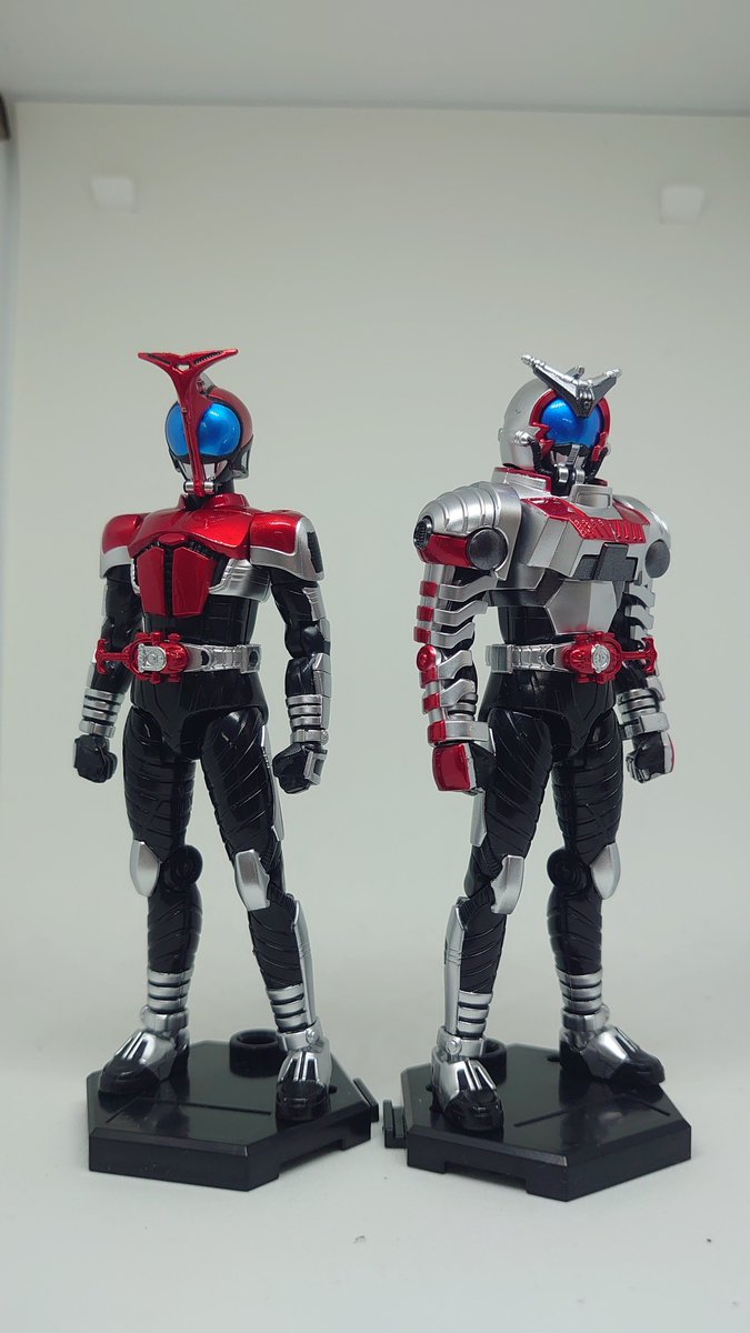 装動　SODO【カブト2種(塗装強化品)】仮面ライダーカブト FY7j4qHUsAAm94j.jpg