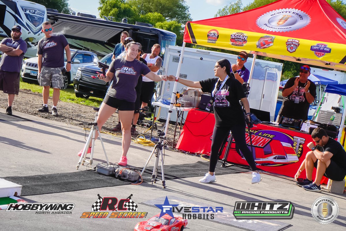 ScottyErnst's tweet photo. The final in the Queen of the Streets saw Jazmine Hernandez vs Linsay Mae Murphy! When the dust had settled, Lindsey Mae would narrowly edge out Jazmine in a spectacular race! Lindsey scores $1,400 plus Dustin Malicoat of Team GFRP adding another $500. Jasmine would collect $400. https://t.co/K699yDyAvT