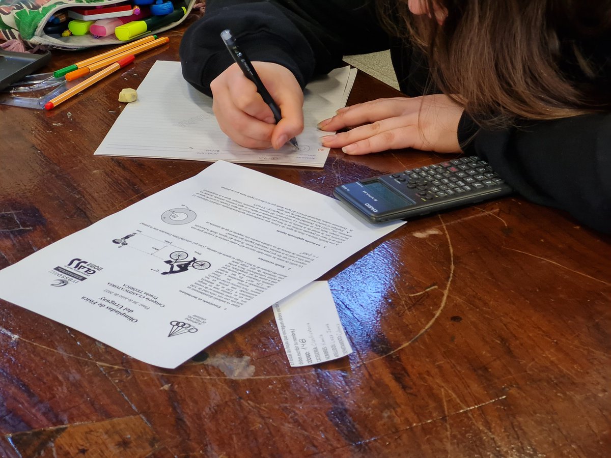 Final de las Olimpiadas de Física del Uruguay 2022, en en Laboratorio de Física del IAVA
