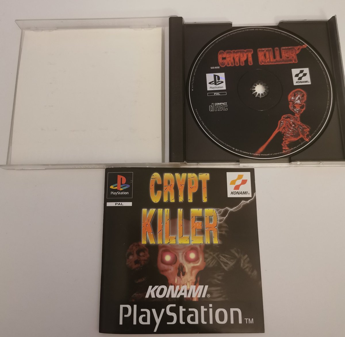 LkGameverse's tweet photo. #cryptkiller de #Konami una rareza de #psx es un juego de pistola láser con ambientación estilo el guardián de la cripta el juego es la versión para consola de una arcade japonesa fue sacado en 1997 para #ps1 y #saturn
#PlayStation #psone https://t.co/bKJJR0VIPG
