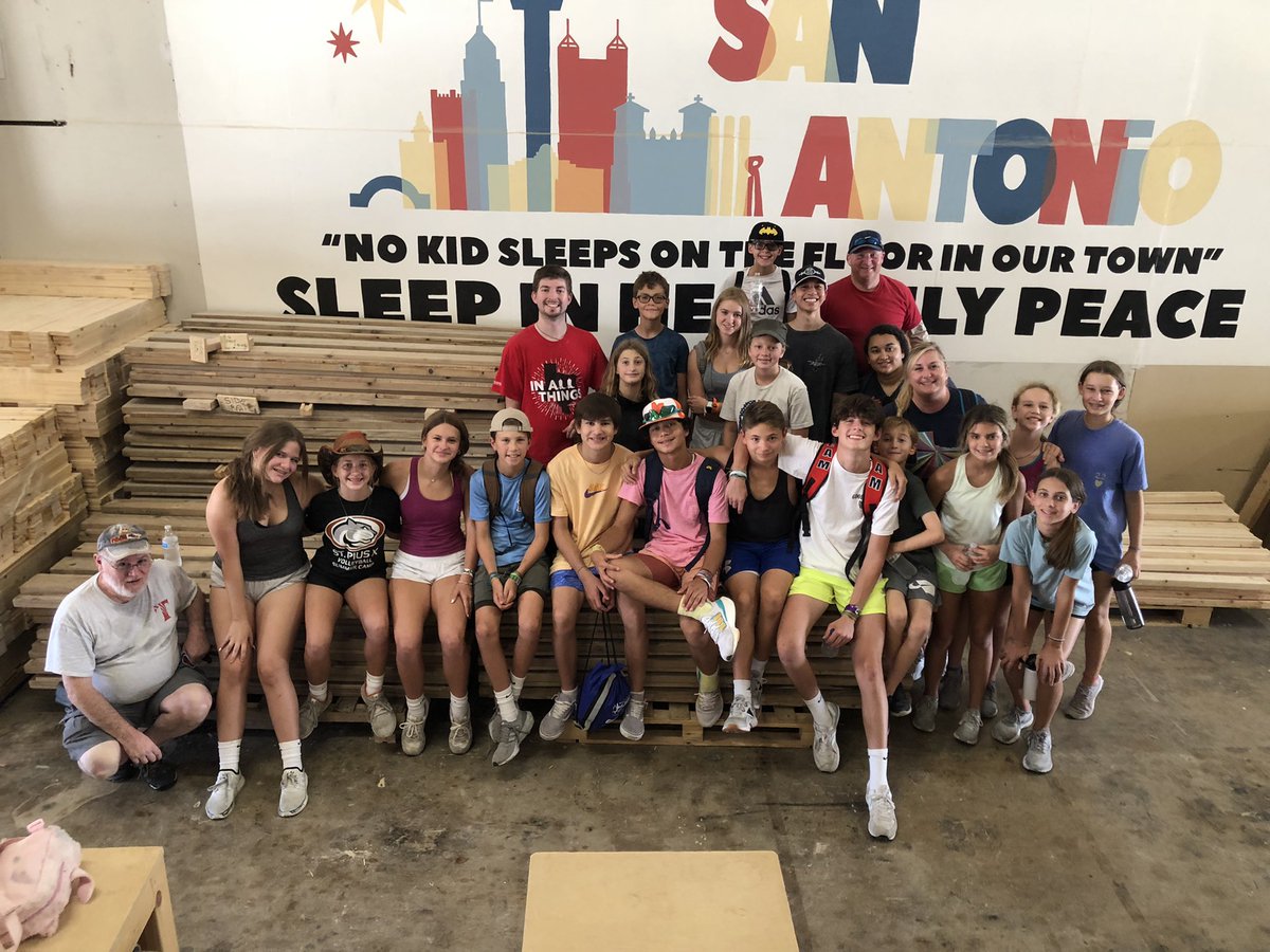 stmarkhouston's tweet photo. Way to work hard, team! (we learned a bunch of new power tool skills today, too…) #missiontrip https://t.co/cZBOWZvKfC