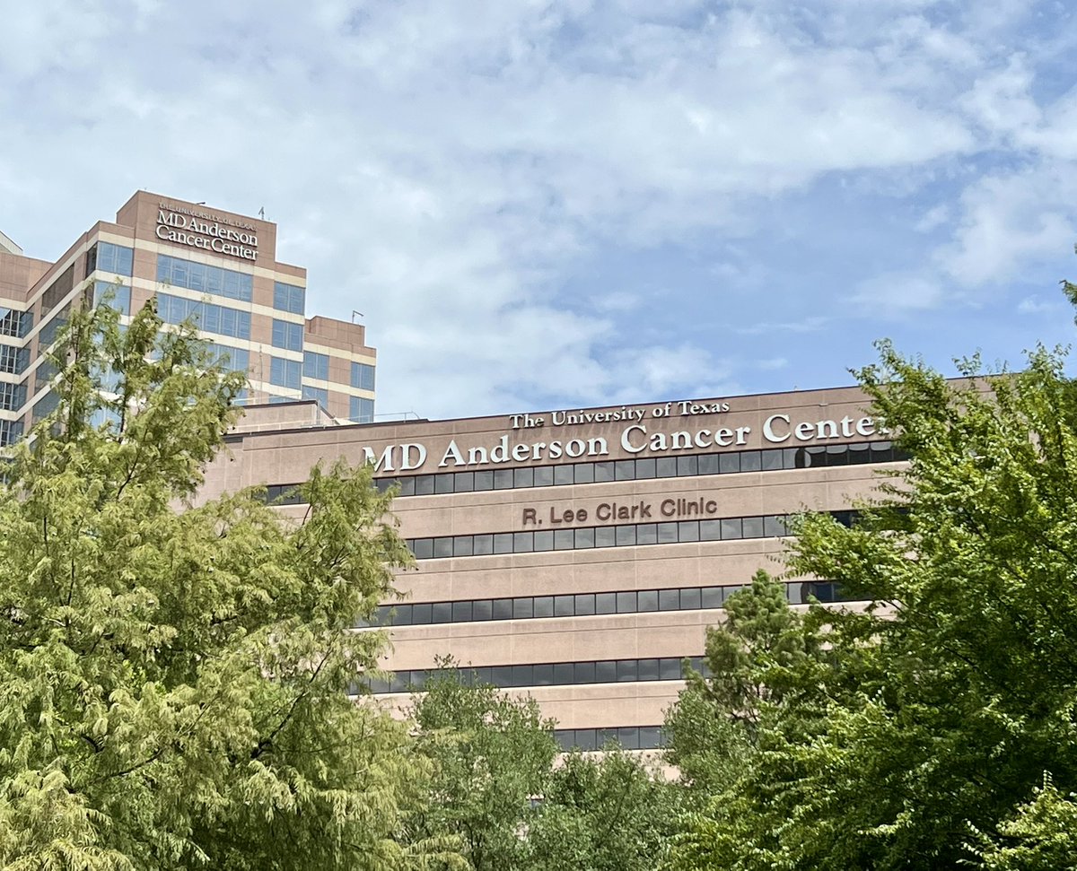 NitinJainMD's tweet photo. MD Anderson on a warm Saturday  afternoon
An amazing place to work 🙏🏽🙏🏽
@MDAndersonNews 
#EndCancer #Hope #leusm 
#WeekendRounds https://t.co/z6eWfZ6qtX